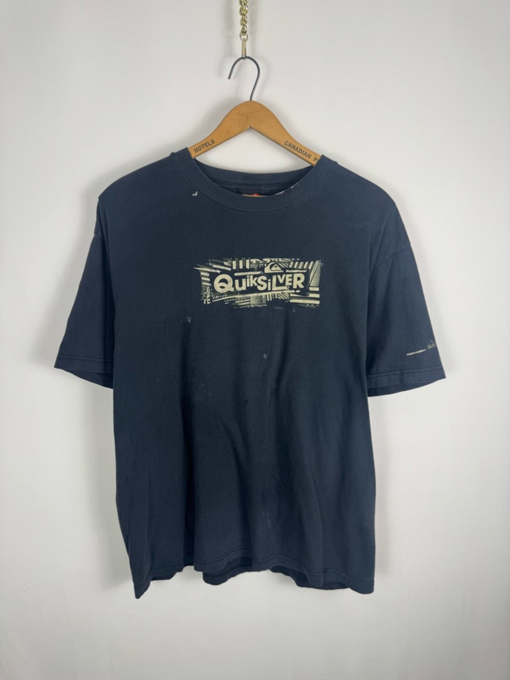 Y2K Quiksilver Men's Graphic Logo Short Sleeve Tee